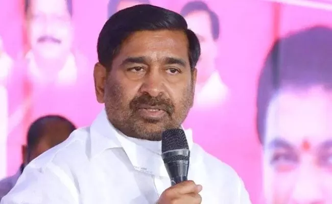 Jagadeesh Reddy Serious On Police Stoping Electricity Employees Nalgonda - Sakshi