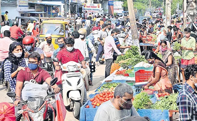 Lockdown: People Violate Lockdown Rules And Police Behave Harshly - Sakshi