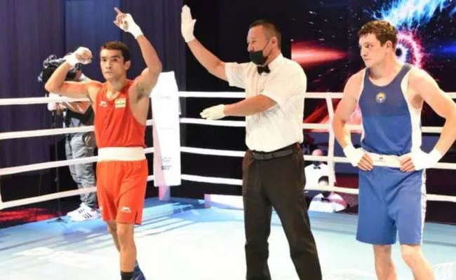 Asian Boxing Championship: Shiva Thapa Got 5th Successive Medal - Sakshi