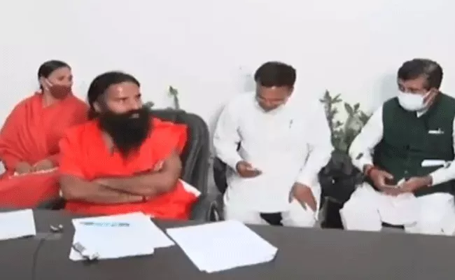 Their Father Cannot Arrest To Me Says Swami Ramdev Baba - Sakshi