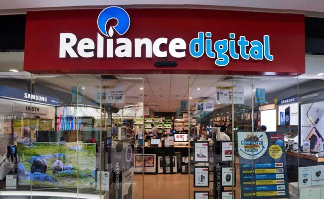 Reliance Retail fourth Indian company at uds100 billion valuation - Sakshi