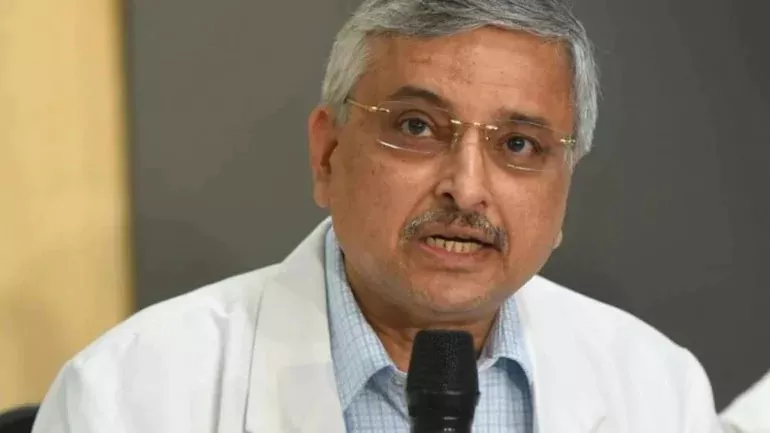 AIIMS Director Dr Randeep Guleria Comments On CT Scans - Sakshi