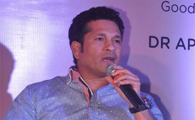 Wanted To Play Alongside Sunil Gavaskar And Against Viv Richards Says Sachin Tendulkar - Sakshi