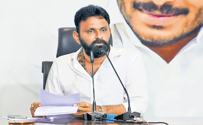 Kodali Nani Fires On Chandrababu Naidu - Sakshi