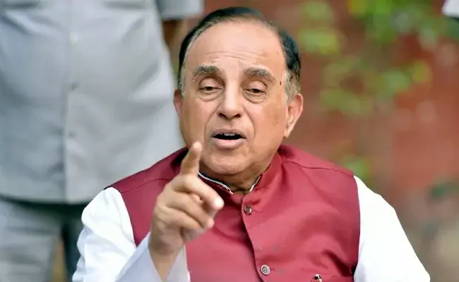 Subramanian Swamy Urges Modi To Make Nitin Gadkari In Charge Of India COVID Battl - Sakshi