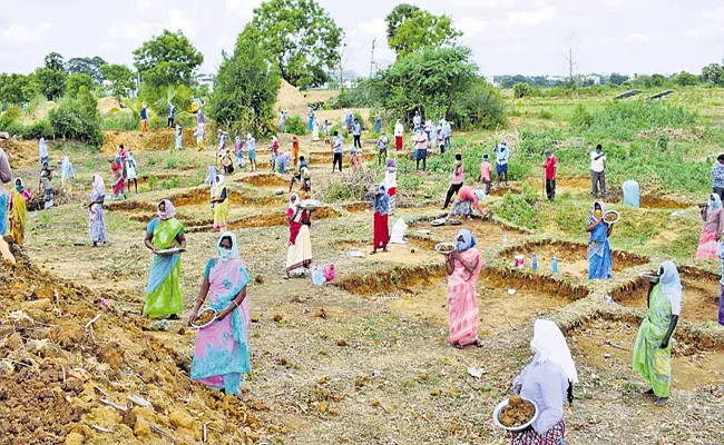 AP Govt stands by the poor even in the current corona situation - Sakshi