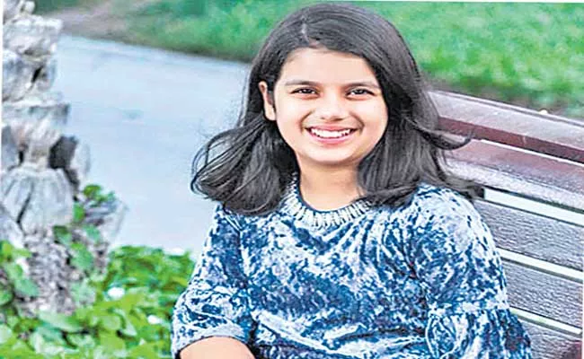 Sara Chhipa Who Set World Record For Naming 196 Countries, Capitals - Sakshi