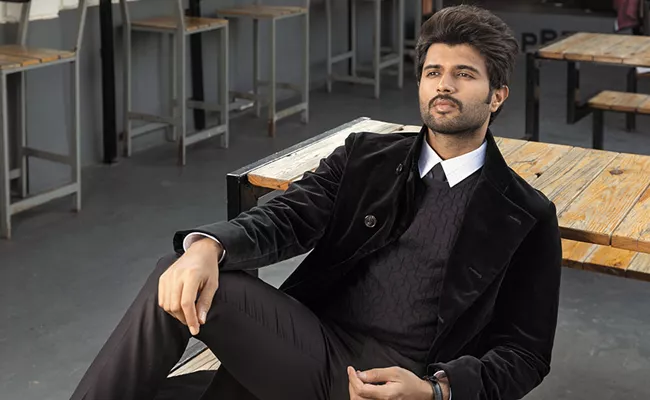 Vijay Deverakonda, Ananya Panday Starrer Liger Movie Teaser Release Postponed - Sakshi