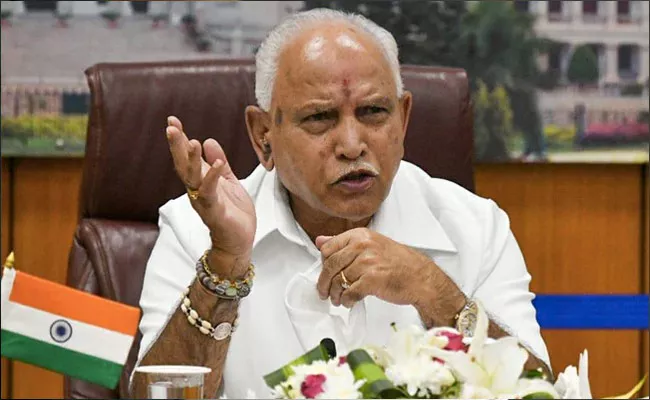 BJP Karnataka In Charge Says Yediyurappa Will Continue As CM - Sakshi