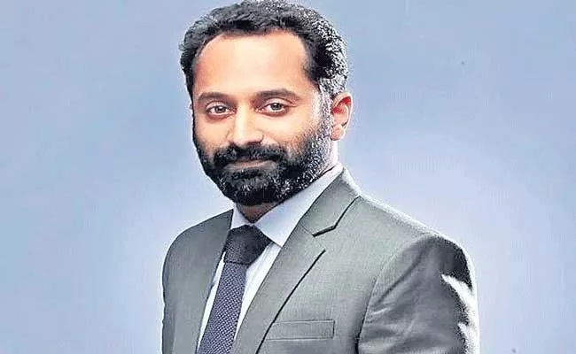 Actor Fahad Fazil Learning Telugu For Allu Arjuns Pushpa  - Sakshi