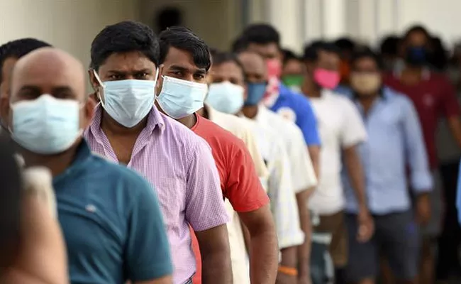 Wearing Mask Becoming Problem Says Dental Specialist Doctor Chandrakanth - Sakshi