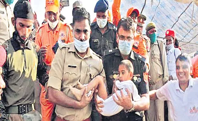 3 Year Old Boy Was Rescued After 8 Hours Operation In Agra - Sakshi