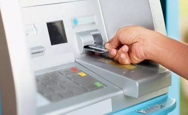 Atm Chenge Fraud In Warangal District - Sakshi