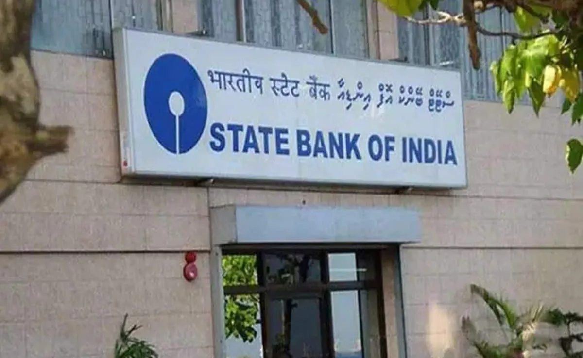 SBI Advises Customers To Follow These 5 Points To Avoid Serious Trouble - Sakshi