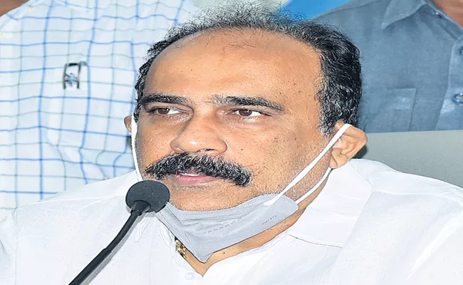 Balineni Srinivas assures Electricity Employees Unions - Sakshi