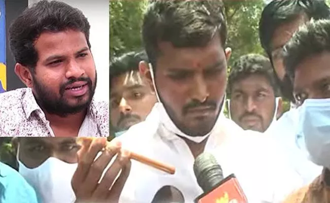 Telangana Jagruti Student Federation Demands To Hyper Aadi Say To Apology In Front Of Media - Sakshi