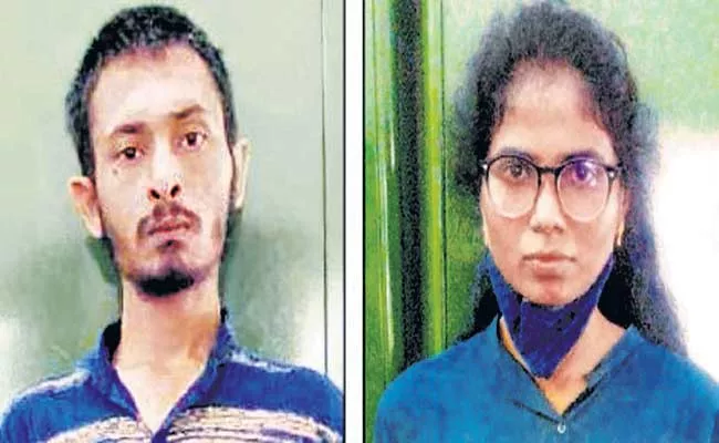 Engineering Graduates Caught For Selling Ganja In Bengaluru - Sakshi