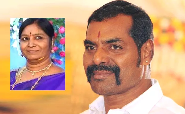 Tarzan Laxminarayana Wife Umarani Passed Away - Sakshi