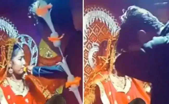 Viral Video: Bride Ex Boyfriend Shows Up at Her Wedding,What Happen Next - Sakshi