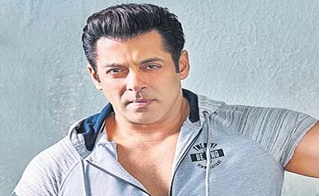 Salman Khan to play famous Indian spy Ravindra Kaushik Biopic - Sakshi