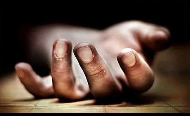 Wife Assassinated Husband With Boy Friend In Jangaon - Sakshi