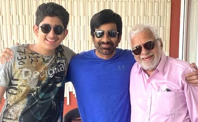 Raviteja With His Father And Son Pic Goes Viral On Social Media - Sakshi