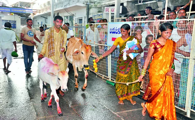 Vemulwada Temple Open After Lockdown In Telangana - Sakshi