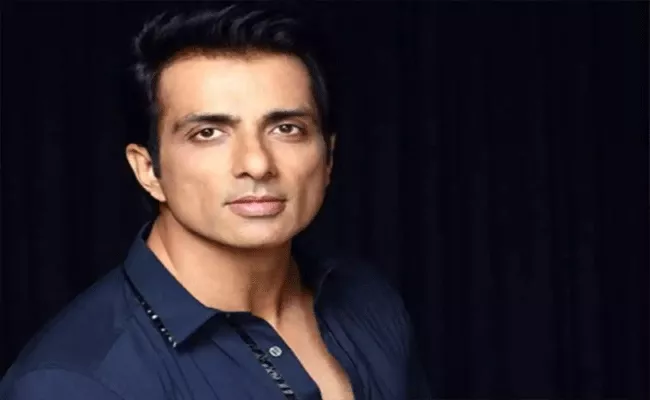 Sonu Sood Funny Reaction To A Netizen Who Asked Iphone To His Girl Friend - Sakshi