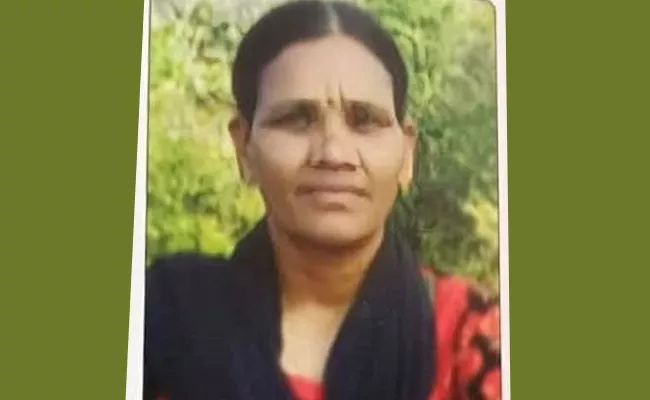 Maoist Telangana Secretary Haribhushan Wife Passed Away - Sakshi