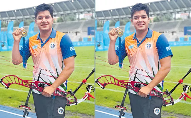 Abhishek Verma wins gold medal in men compound individual event - Sakshi