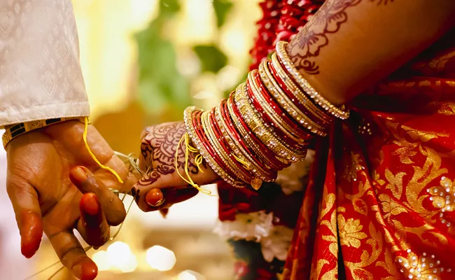 Unique Wedding Trends In 2021: OTT Memberships, Youtube Live, Check For More - Sakshi