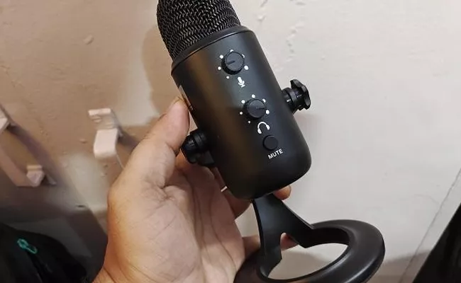 JBL CSUM10 Microphone Review - Sakshi