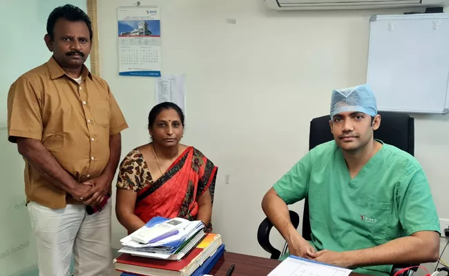 Doctors Life Save Kurnool Women Over Difficult Laparoscopic Surgery - Sakshi