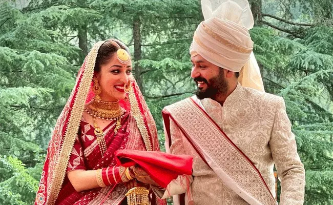 Yami Gautam Ties The Knot With Uri Director Aditya Dhar - Sakshi