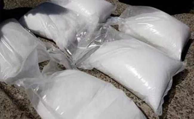 Hyderabad: Heroin Worth 70 Crore Seized Shamshabad Airport - Sakshi