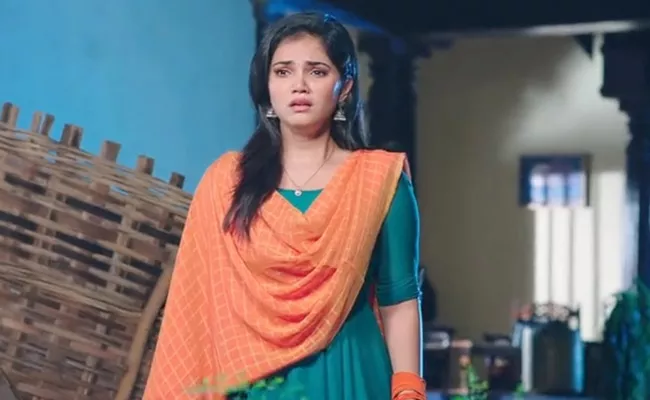 Devatha Serial : Satya Panics As She Fears About  Rukhmini - Sakshi