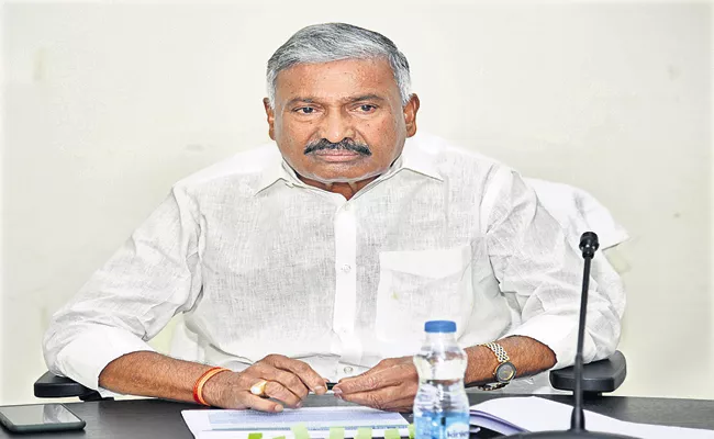 Vigilance on illegal lay outs in Andhra Pradesh - Sakshi