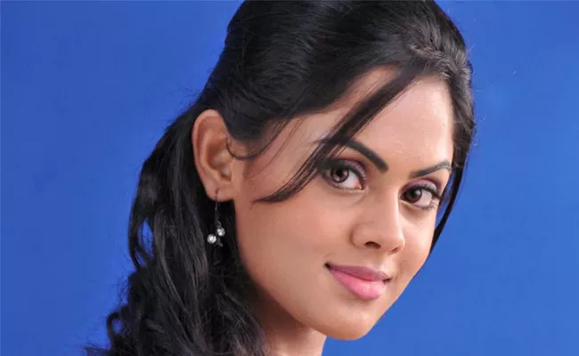 Tollywood Actress Karthika Nair Present Life And Details News In Telugu - Sakshi