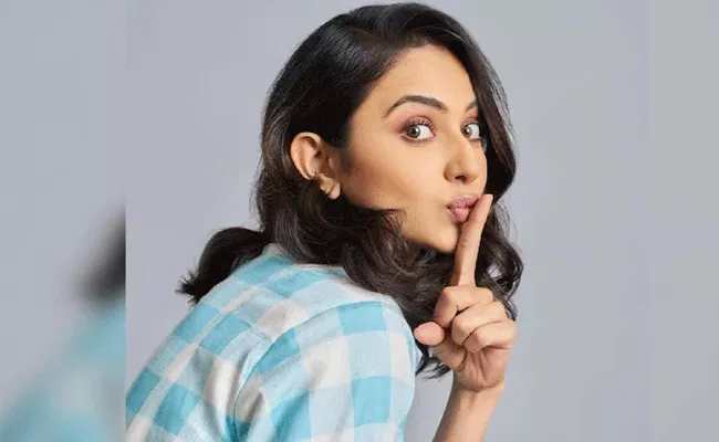 Rakul Preet Singh Accidentally Creates A New Dish In Her Kitchen - Sakshi