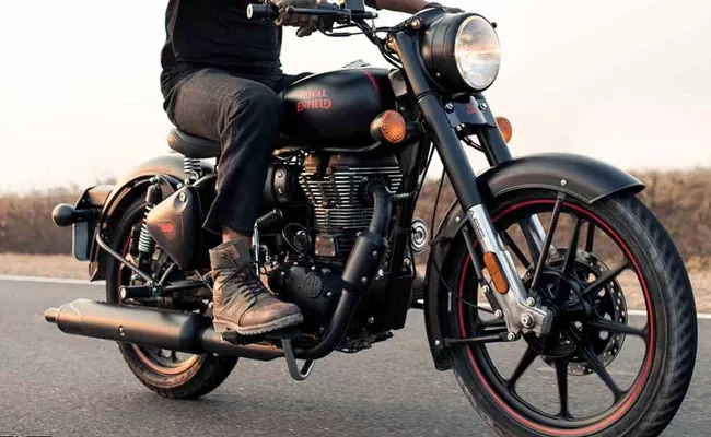 Royal Enfield Increased Price Of Classic, Meteor And Other Models - Sakshi