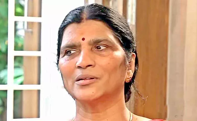 Laxmi Parvathi Questioned To Critics What is the Problem Telugu Sanskrit Academy - Sakshi