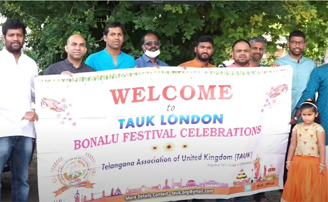 Telangana Association Of Uk Celebrates Bonalu Festival In London - Sakshi