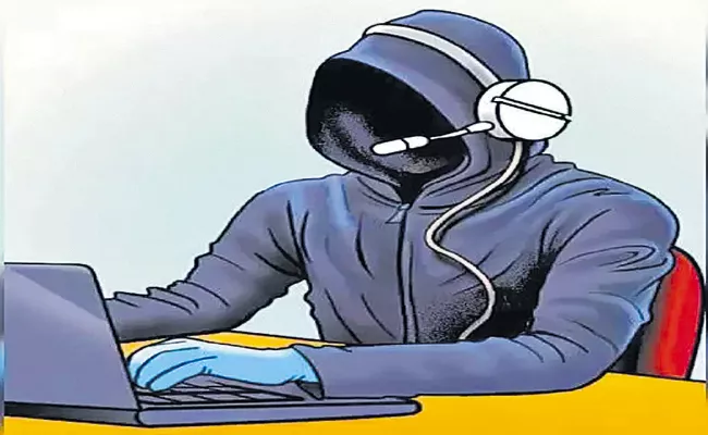 Cyber criminals trap to Couple and looted 40 lakh rupees - Sakshi