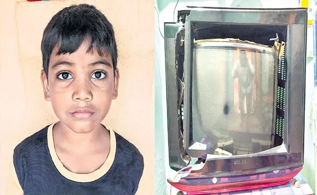 Sangareddy: 7 Years Boy Breaks TV For Sonu Beaten Up In Film, Actor Reaction - Sakshi