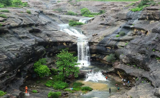 Intresting Facts On Must Seen Rare Waterfalls In Karimnagar District - Sakshi