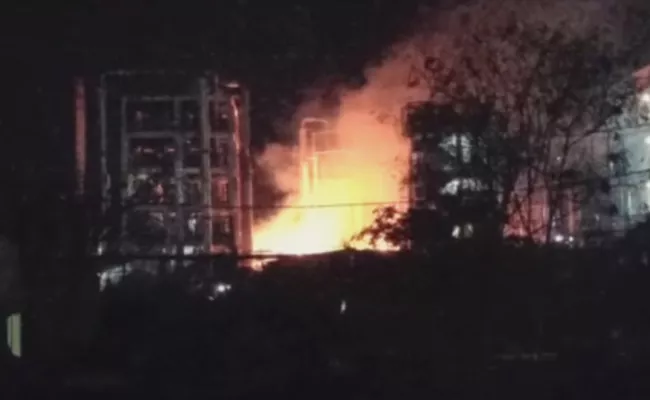 Massive Fire Accident Took Place In Jinnaram mandal Gaddapotharam Industrial Village - Sakshi