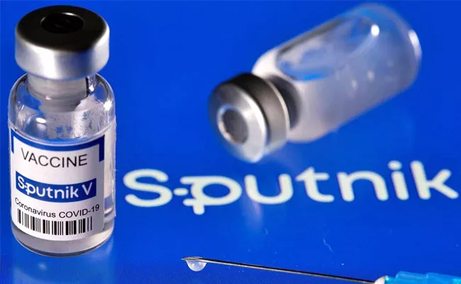 DCGI Denies Permission For Emergency Use Of Single Dose Sputnik Lite - Sakshi