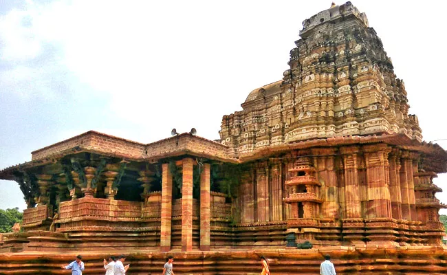 World Heritage Sites Scrutiny Going On In China Ramappa Temple In Race - Sakshi