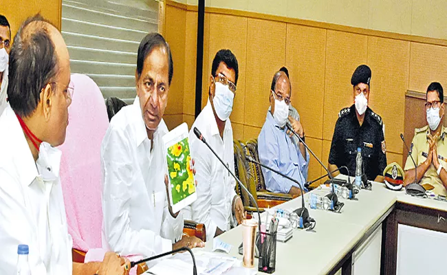 KCR Mandate officials to remain vigilant in the wake of heavy rains - Sakshi