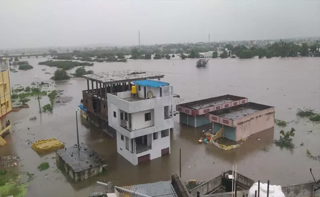 Heavy Rain Fall In Nirmal - Sakshi